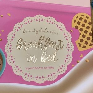 Breakfast in bed palette